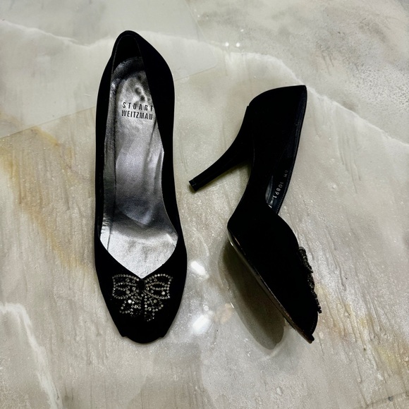 Stuart Weitzman black crepe heel with rhinestone bow - Picture 3 of 5